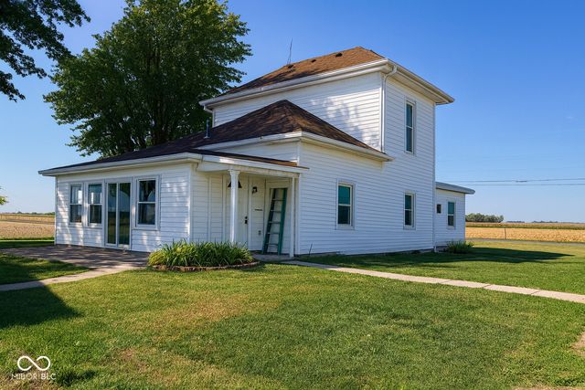 2341 E 550 N, Crawfordsville, IN 47933