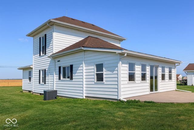 2341 E 550 N, Crawfordsville, IN 47933