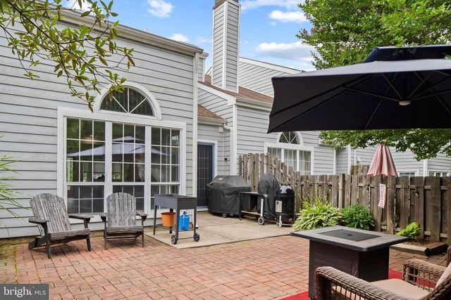 212 RUMFORD CT, Newtown, PA 18940