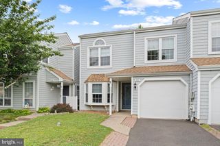 212 RUMFORD CT, Newtown, PA 18940