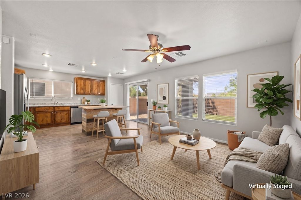 5304 Country Retreat Court, Las Vegas, NV 89131 — exterior