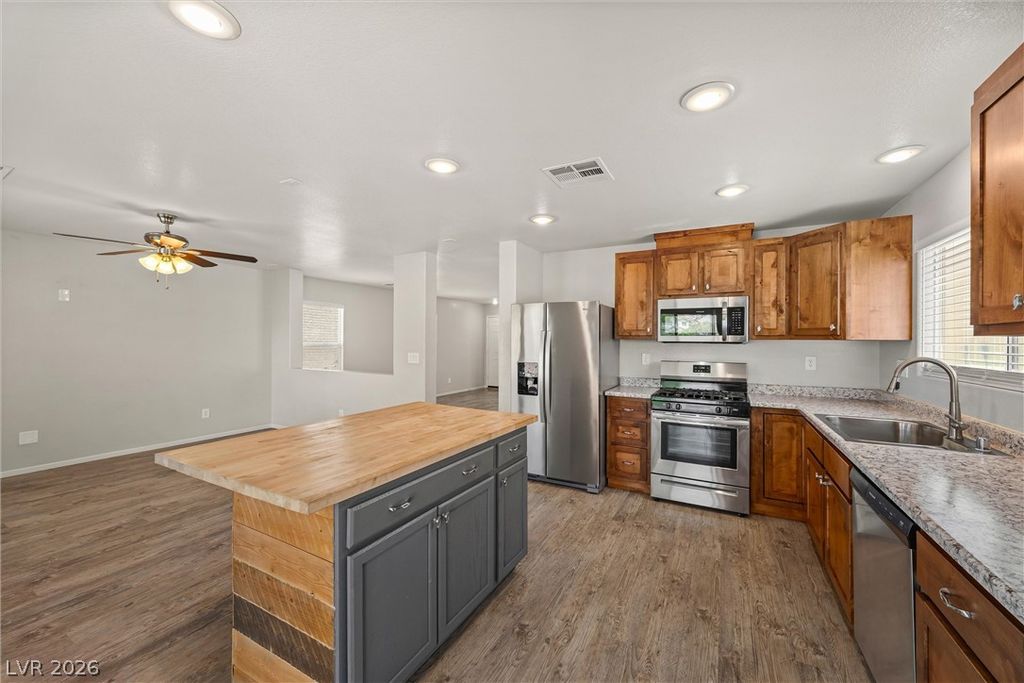 5304 Country Retreat Court, Las Vegas, NV 89131 — photo 3