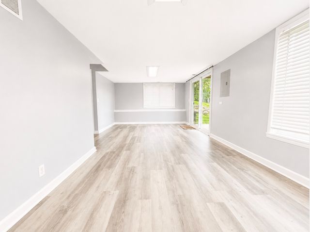 130 Park Ridge Court 130, Aurora, IL 60504