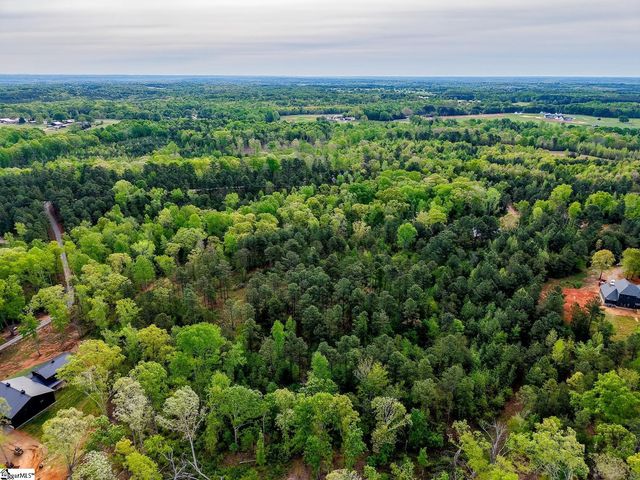 579 Mordeci Mountain Road, Gray Court, SC 29645