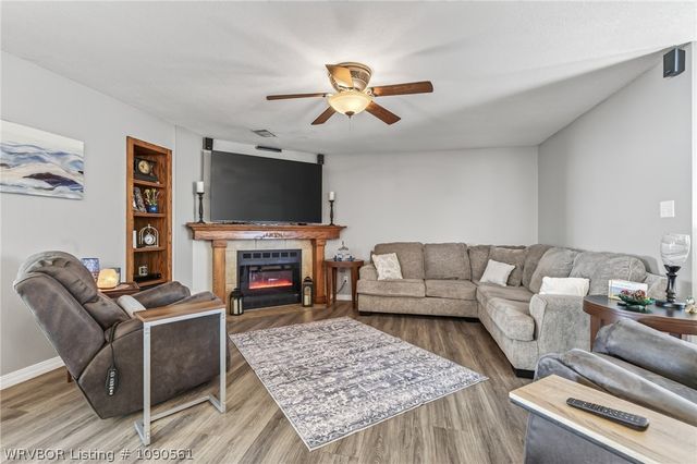 7 Vista Hills Boulevard, Van Buren, AR 72956
