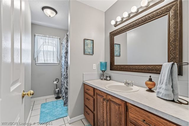 7 Vista Hills Boulevard, Van Buren, AR 72956