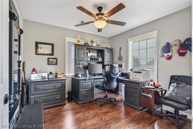 7 Vista Hills Boulevard, Van Buren, AR 72956