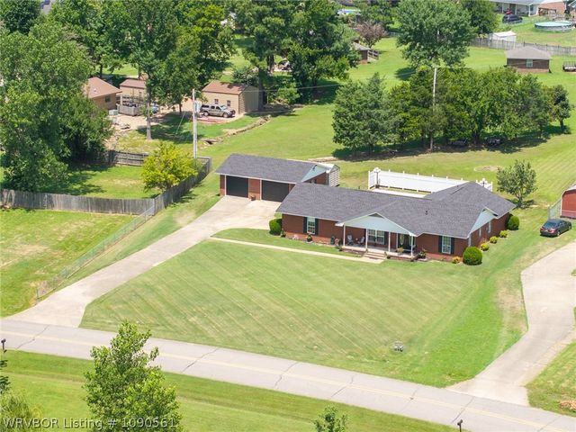 7 Vista Hills Boulevard, Van Buren, AR 72956