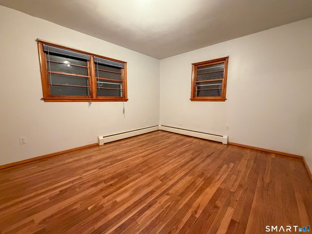 14 Charles Court, Naugatuck, CT 06770