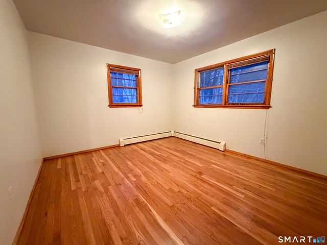 14 Charles Court, Naugatuck, CT 06770