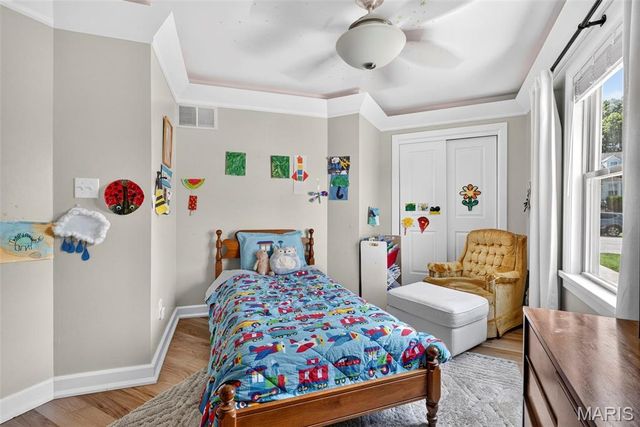 9434 Brenda Avenue, St Louis, MO 63123