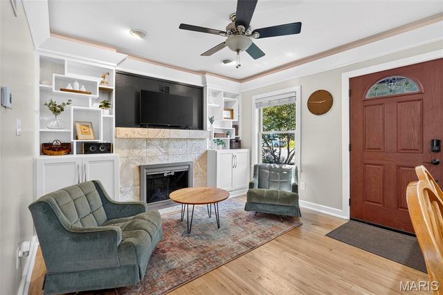 9434 Brenda Avenue, St Louis, MO 63123
