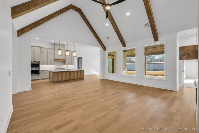 6708 E 153rd Street S, Bixby, OK 74008