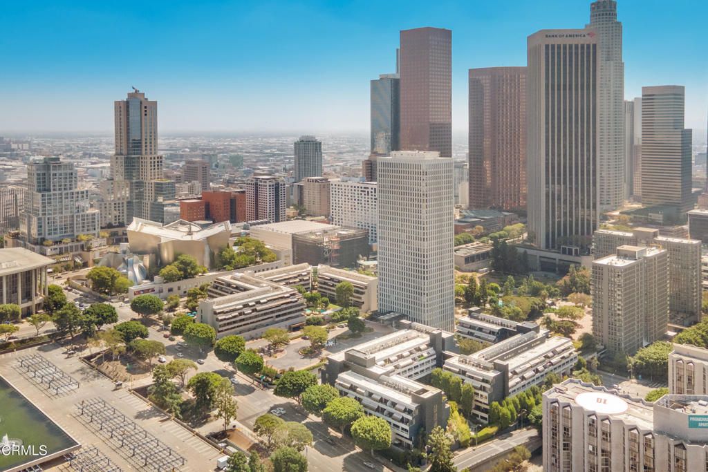 880 W 1st Street 618, Los Angeles, CA 90012 — photo 2