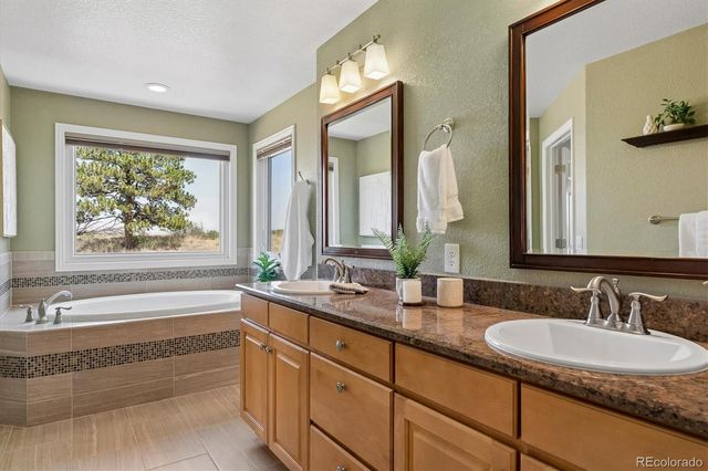 6987 Ashley Court, Parker, CO 80134