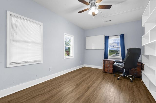 1938 English Street, North Charleston, SC 29405