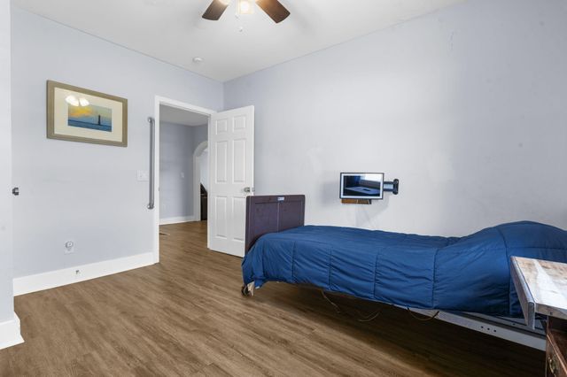 1938 English Street, North Charleston, SC 29405