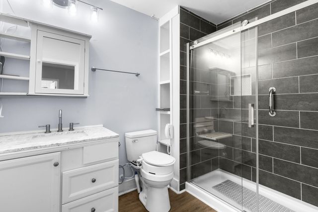 1938 English Street, North Charleston, SC 29405