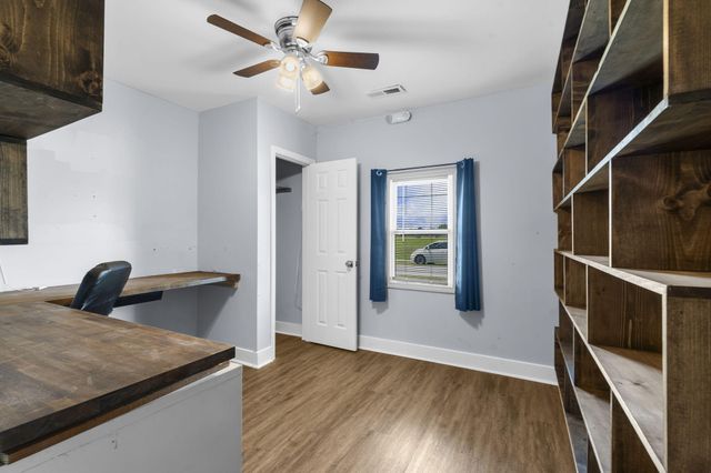 1938 English Street, North Charleston, SC 29405