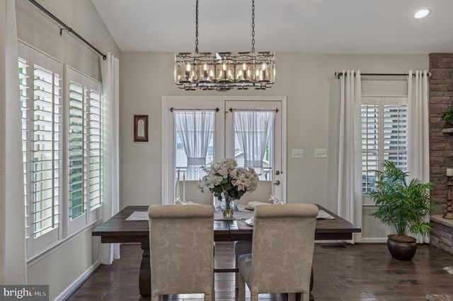 1123 LONG FARM CIR, Brunswick, MD 21716