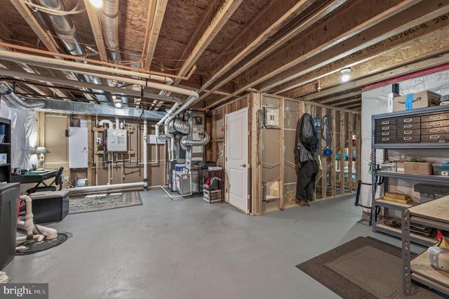 1123 LONG FARM CIR, Brunswick, MD 21716
