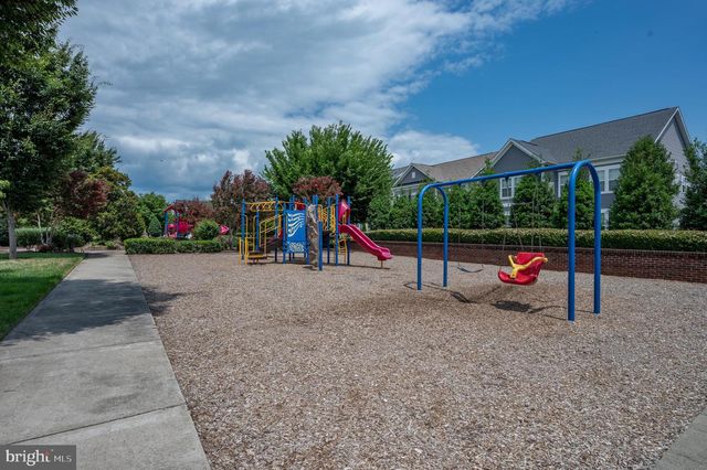 1123 LONG FARM CIR, Brunswick, MD 21716