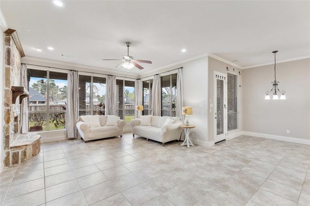 11907 Wind Cove Place Court, Humble, TX 77346