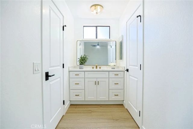 8860 La Salle 4, Cypress, CA 90630