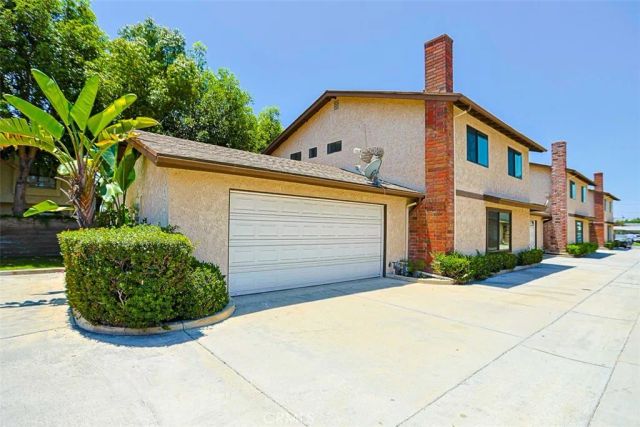 8860 La Salle 4, Cypress, CA 90630