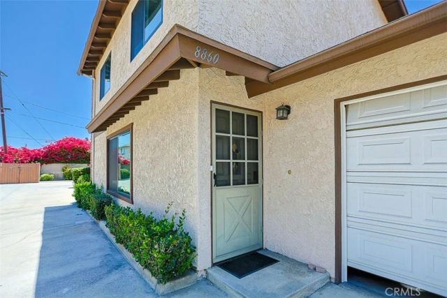 8860 La Salle 4, Cypress, CA 90630