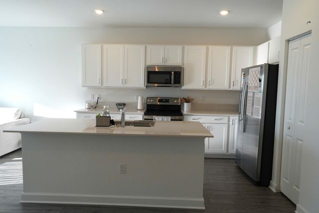 870 SE Grovebush Lane, Port St. Lucie, Port St Lucie, FL 34984