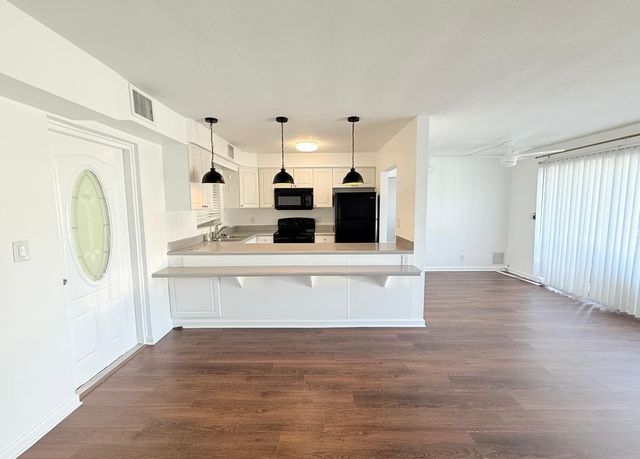 77 Hendricks Isle 5, Fort Lauderdale, FL 33301