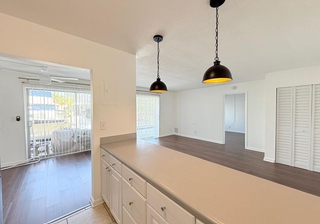 77 Hendricks Isle 5, Fort Lauderdale, FL 33301