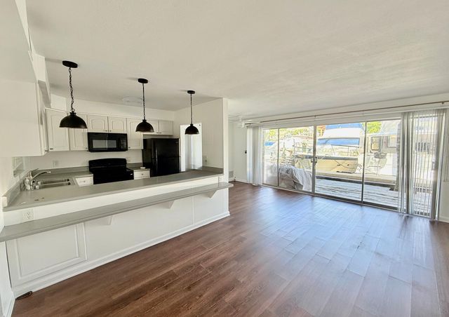 77 Hendricks Isle 5, Fort Lauderdale, FL 33301