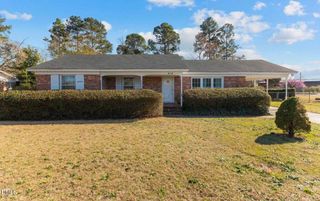414 York Road, Fayetteville, NC 28303