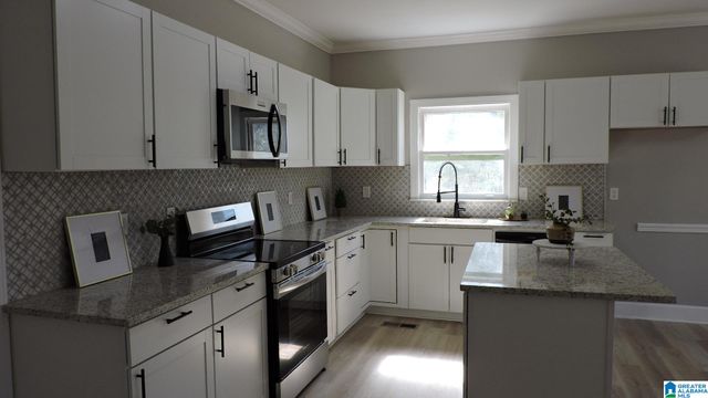 4912 MOUNTAIN VIEW PARKWAY, Birmingham, AL 35244