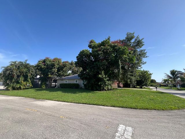 9380 CALLIANDRA Drive, Boynton Beach, FL 33436