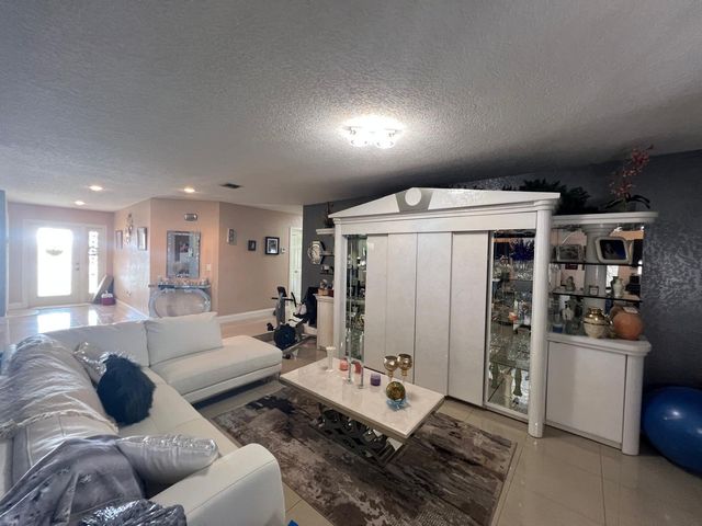 9380 CALLIANDRA Drive, Boynton Beach, FL 33436