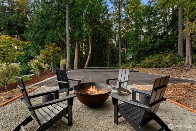 6017 53rd Street NW, Gig Harbor, WA 98335