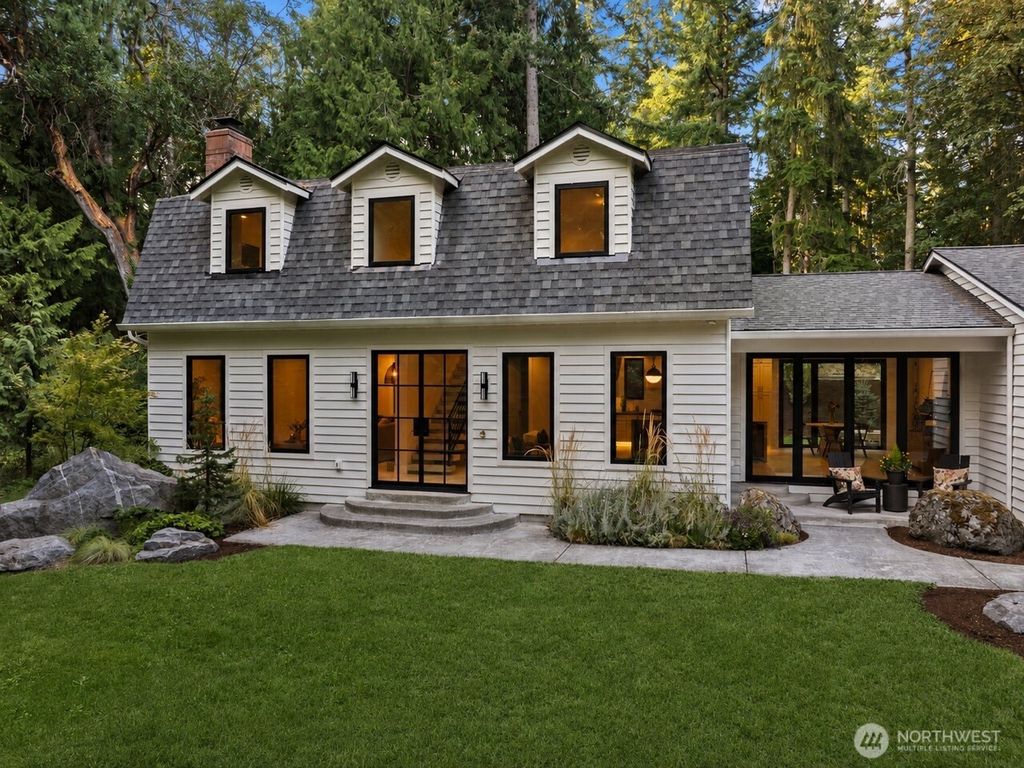 6017 53rd Street NW, Gig Harbor, WA 98335