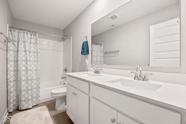 930 Lexham Court, Danville, IN 46122