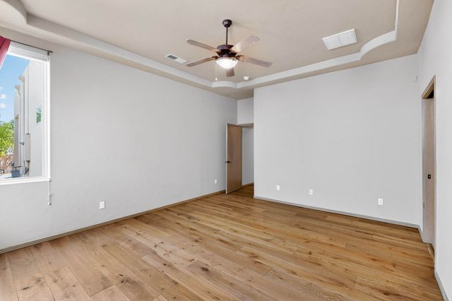 5304 SACATE Avenue NW, Albuquerque, NM 87120