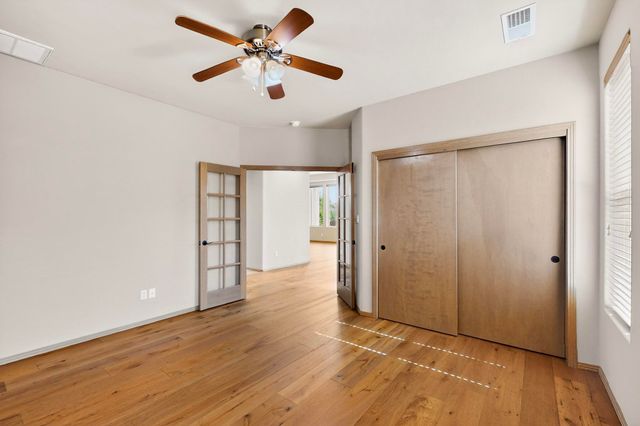 5304 SACATE Avenue NW, Albuquerque, NM 87120