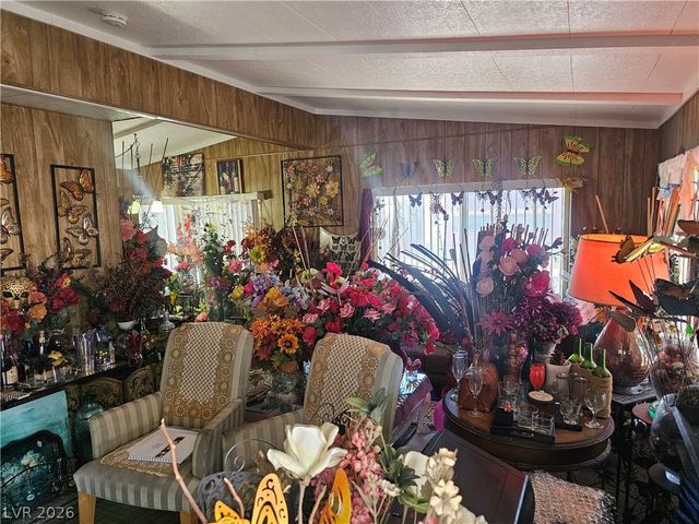 3427 Haleakala Drive, Las Vegas, NV 89122