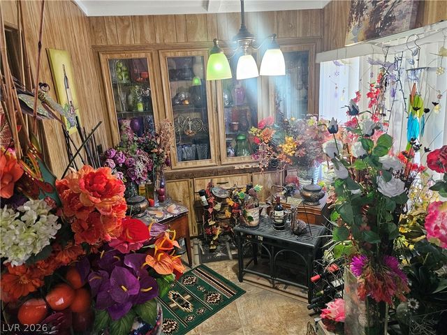 3427 Haleakala Drive, Las Vegas, NV 89122