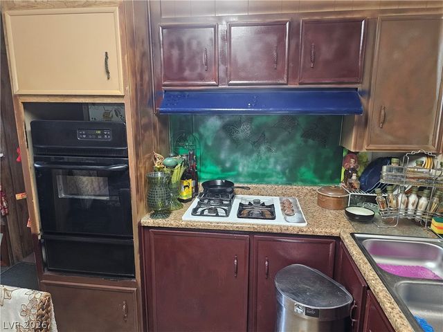 3427 Haleakala Drive, Las Vegas, NV 89122