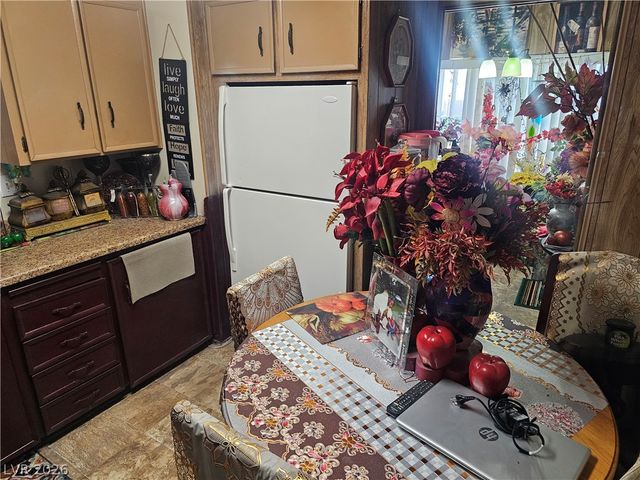 3427 Haleakala Drive, Las Vegas, NV 89122