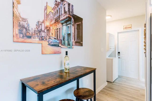 1647 NW 29th Ave, Miami, FL 33125