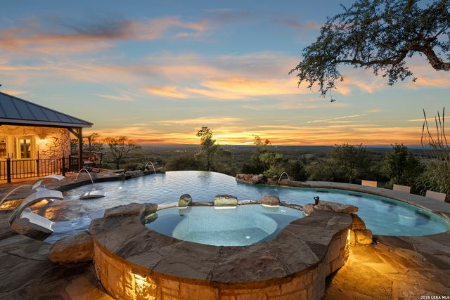 140 KUNTZ RUN, Bulverde, TX 78163