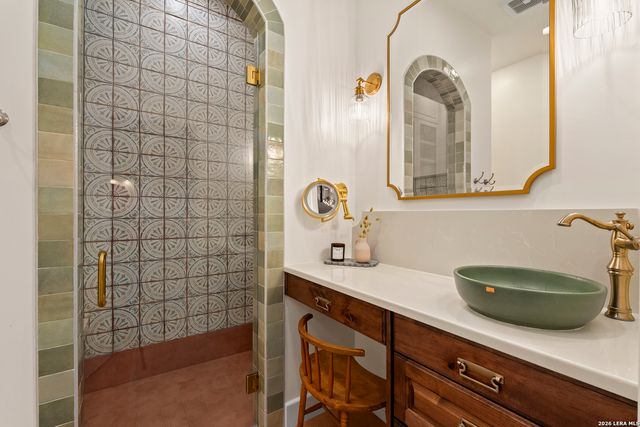 140 KUNTZ RUN, Bulverde, TX 78163